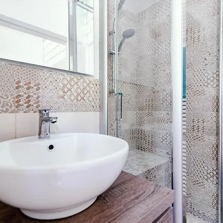 Sunny * تْشيرنوبيو