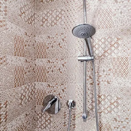 Sunny تْشيرنوبيو